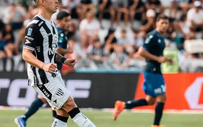 Arsenal 4 3 3 Variations Arteta 2024 Analysis