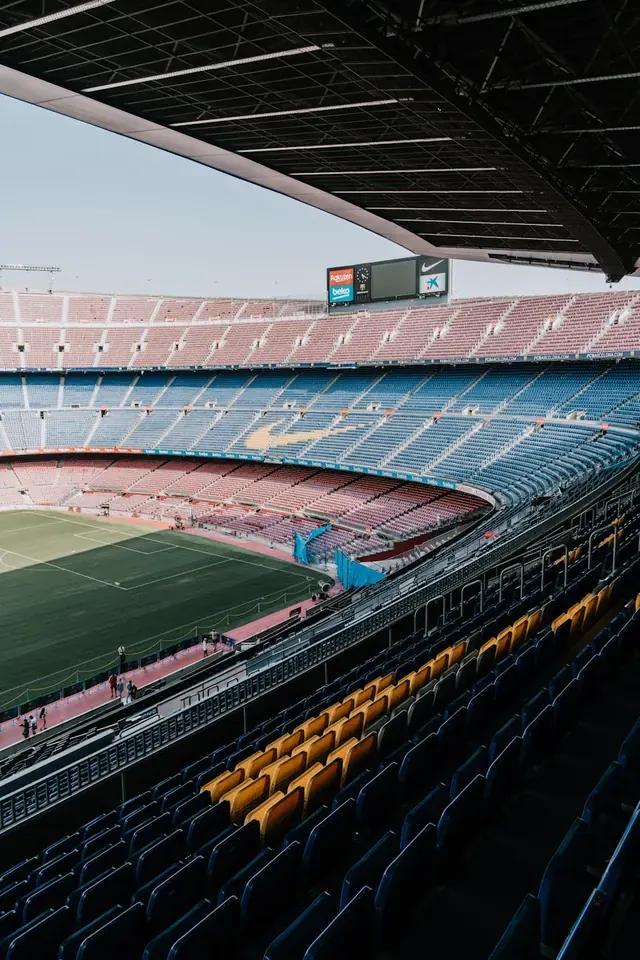 **Premiership Parade Attendance: Measuring Fan Euphoria**